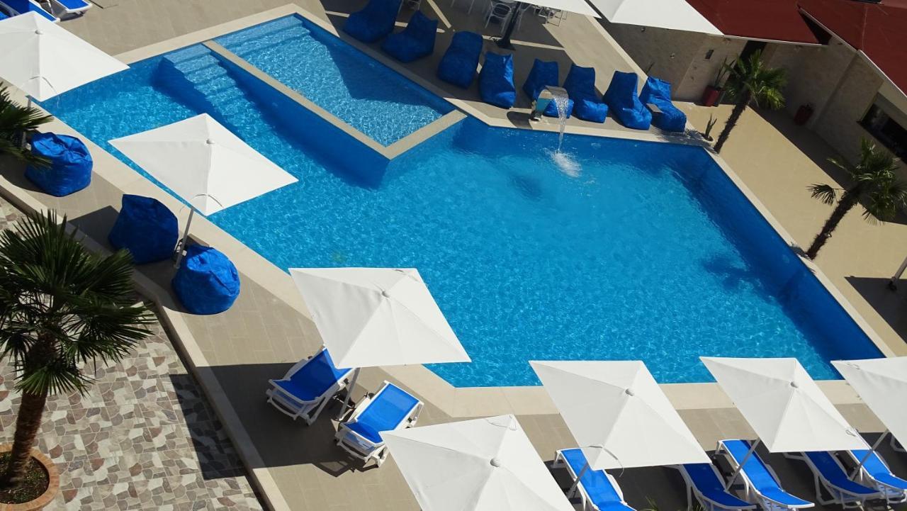 Hotel Beach Restaurant Fabio Borsh Buitenkant foto